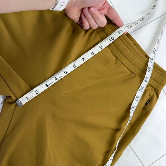 Public Rec Pants Mens 28 Gold Brown All Day Every Day Jogger Stretch Travel Tan - Picture 10 of 13